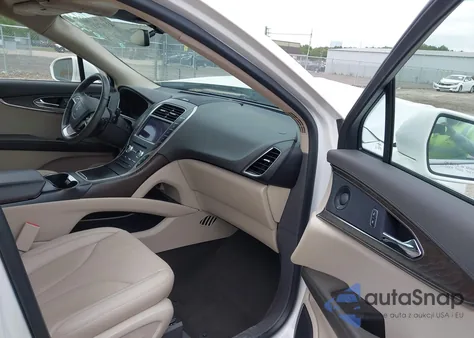 2020 Lincoln Nautilus Reserve z USA, uszkodzony, nr VIN 2LMPJ8K91LBL10666